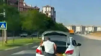 Diyarbakır trafiğinde yürekleri ağza getiren görüntüler: Bagajda tehlikeli yolculuk