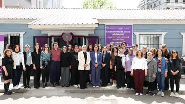 Diyarbakır'da kadınlar için özel merkez açıldı: Hem manevi hem ekonomik katkı sağlayacak