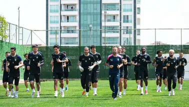 Amedspor'da oyunculara Küçükbayrak motivasyonu: Bu kente şampiyon döneceğiz