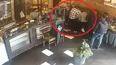 Diyarbakır'da ciğercide korku dolu anlar: Müşteriyi Heimlich manevrası kurtardı