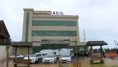 Diyarbakır Sur'da silahlı kavga: İki bacağından vurulan bir kişi ağır yaralandı