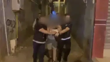 Diyarbakır'da narkotik operasyonu Bağlar ve Yenişehir'de yakalanan 4 kişi tutuklandı