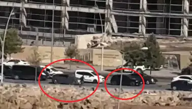 Diyarbakır Yenişehir'de kırmızı ışıkta dehşet anları: Silahlı saldırı kamerada