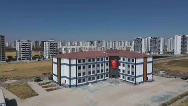 Diyarbakır'da eğitimde dev yatırım: 200 okulda 290 milyon liralık bakım çalışması