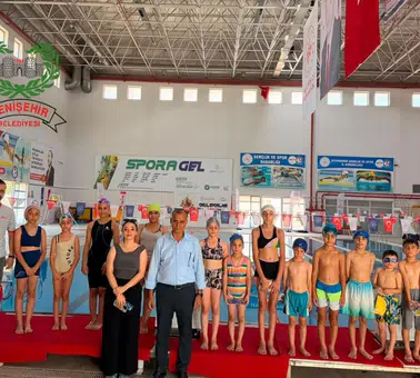 Diyarbakır'daki yüzme kursuna rekor katılım: Kadınlar ve çocuklar hücum etti