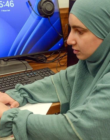 Diyarbakır'da görme engelliler hayaline kavuştu: Sesli kütüphane hizmete girdi