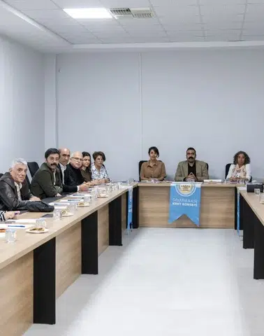 Diyarbakır Kent Konseyi'nde seçim heyecanı yaşanıyor