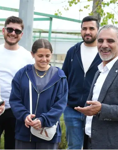 Diyarbakır'da belediyenin sera alanı üniversite öğrencilerine ilham verdi