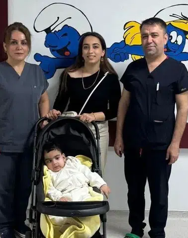 Beslenme tüpüyle yaşayan Süleyman bebek şifayı Diyarbakır'da buldu