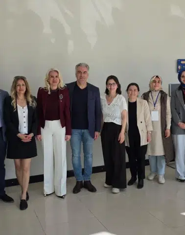 Dicle Üniversitesi’nde TÜBİTAK proje eğitimi: Hakemleri ikna etmenin yolları anlatıldı