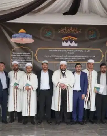 Diyarbakır'da 13 öğrenci hafız oldu: Törene 2 bin 500 kişi katıldı