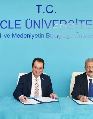 Türk dünyasının ortak mirası Dicle Üniversitesi'nde korunacak: TÜRKSOY ile protokol