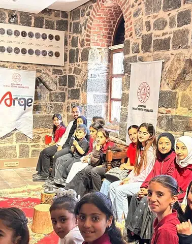 Diyarbakır'da 'Müzem Benim Okulum' projesi sürüyor: Öğrencilere kültürel farkındalık
