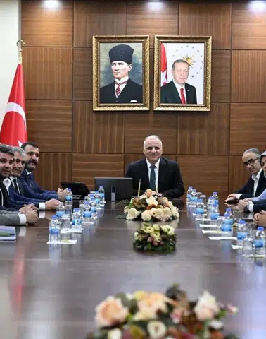 Diyarbakır OSB’den Vali Zorluoğlu'na ziyaret: Yeni dönem projeleri masadaydı