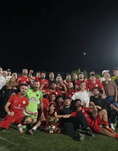 Diyarbakır'da Sur Belediyespor'dan tarihi başarı: Kutlamalar sürüyor