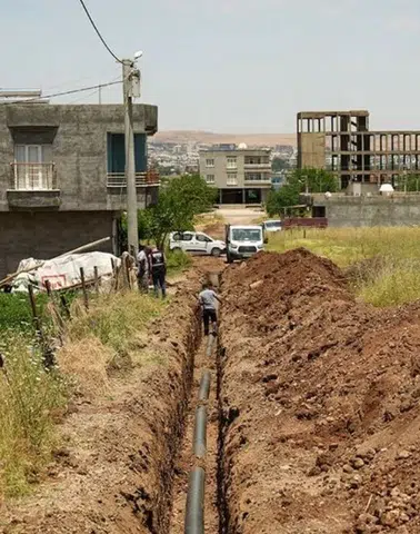 Diyarbakır'da binlerce kişi çözüm bekliyordu: 10 kilometrelik hattın yapımına başlandı
