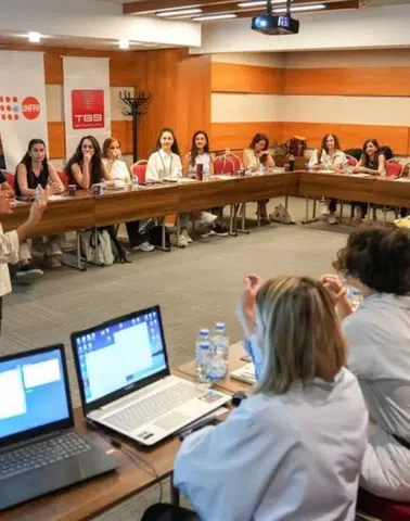 Diyarbakır'da kadınlar için AB destekli proje hayata geçirildi: İlk hedef belirlendi