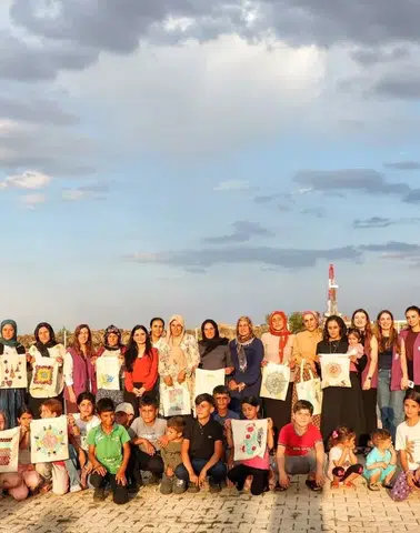 Diyarbakır'da 7'den 70'e herkesin yüzü güldüren buluşma: Şenlik gibi geçti