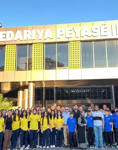 Diyarbakır'ın voleyboldaki gururları Türkiye Şampiyonası'na uğurlandı
