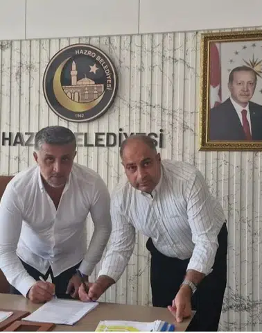 Hazro'da belediye ile sendika masaya oturdu: İşçilerin yüzü güldü