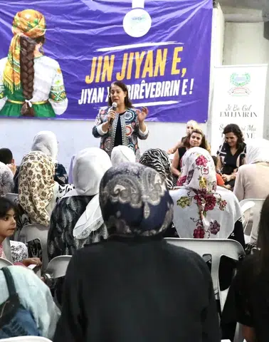 Diyarbakır'daki belediyede bütçeyi kadınlar belirleyecek: Talepleri birer birer sundular