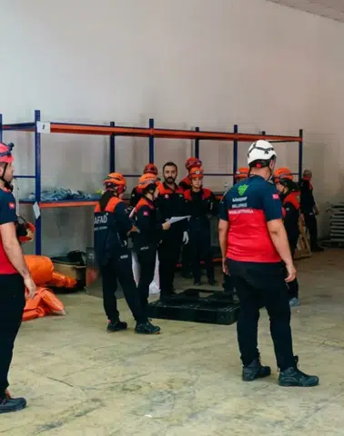 Kayapınar Belediyesi arama kurtarma ekibi İRNAP sınavına hazırlanıyor: Son prova tamamlandı