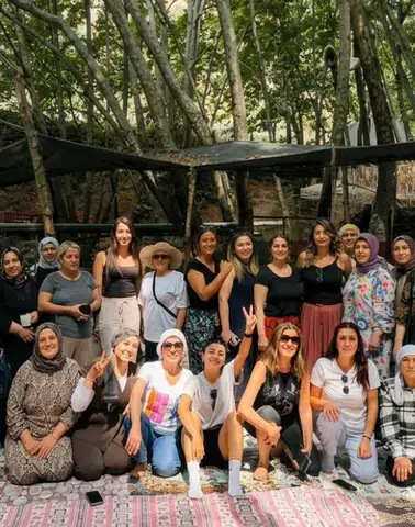 Kayapınar'da sporcu kadınlar bu kez farklı bir aktivitede buluştu: Sofra şenlendi