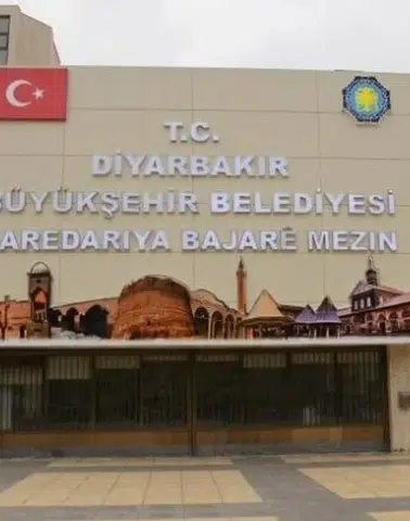 Diyarbakır'da iş arayanlar dikkat: Büyükşehir Belediyesi kapıları açtı, çok sayıda alım var