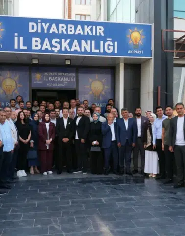 AK Parti Diyarbakır'da yeni yönetimden ilk toplantı: İşte gündem maddeleri