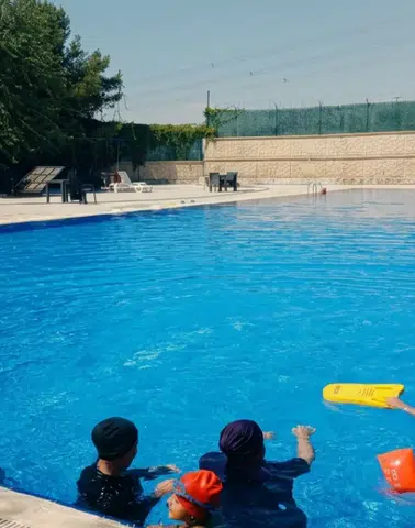 Diyarbakır'da kadınlar kursa hücum etti: Havuz doldu taştı