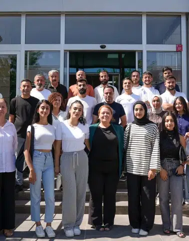 Bağlar Belediyesi'nden eğitimde büyük başarı: Öğrencilerin tamamı konservatuvara yerleşti