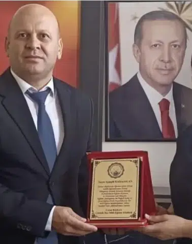Almanya'dan Çermik'e uzanan gönül köprüsü: 370 öğrenciye çanta ve kırtasiye hediyesi