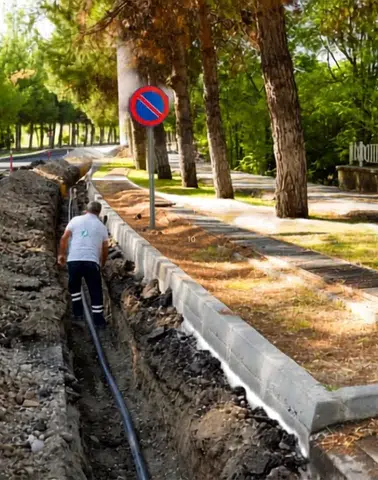 Diyarbakır'da 600 metrelik su hattı taşındı: İki okul şebekeye bağlandı