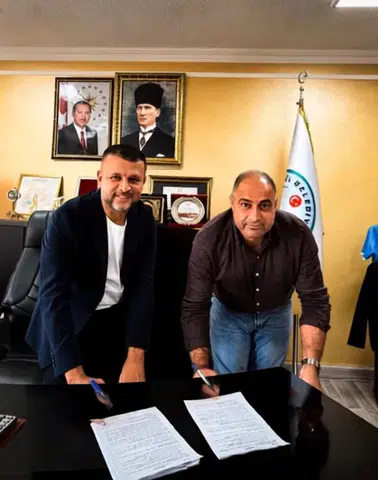 Diyarbakır'da işçileri sevindiren imza: Haklarda iyileştirmeye gidildi