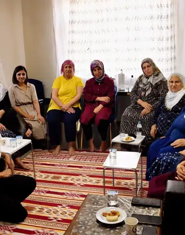 Diyarbakır'da kadınlar taleplerini ilk elden Eşbaşkan Bucak'a iletti: Fiskaya'da büyük buluşma