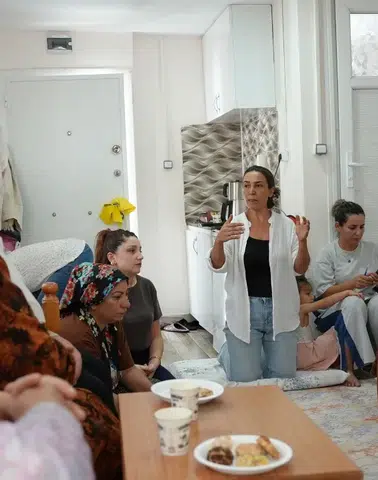 Ergani'de kadınlara özel buluşma: İki önemli konu masaya yatırıldı