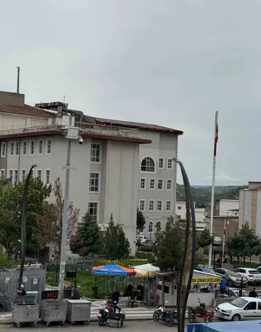 Diyarbakır Çermik'te kış hazırlığı: 4 bin 500 haneye kömür yardımı başladı