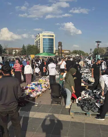 Diyarbakır Sur'da yetimler ve ihtiyaç sahipleri için büyük dayanışma kampanyası
