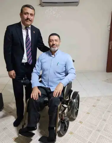 Diyarbakır'da anlamlı dayanışma: MHP İl Başkanı Özcoşkun'dan engelli vatandaşa destek