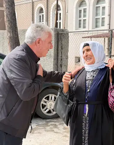 Çermik Belediye Başkanı Karamehmetoğlu'ndan Yaşlılar Günü mesajı: Büyükler başımızın tacı
