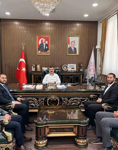 Dicle Kaymakamı Mustafa Atış'tan Camiler ve Din Görevlileri Haftası mesajı: Birlik vurgusu