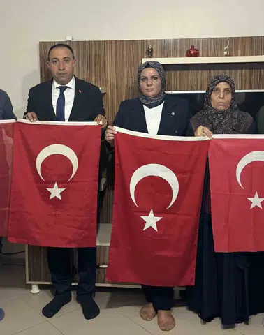 Diyarbakır Çermik'te şehit ve gazi ailelerinden terörsüz Türkiye sürecine tam destek