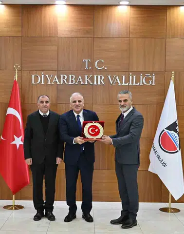 Emniyet Teşkilatı Sendikası Güneydoğu Şube Başkanı Yılmaz Doğan'dan insan odaklı yaklaşım