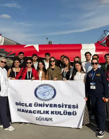 Dicle Üniversitesi öğrencileri TEKNOFEST'te geleceği keşfetti