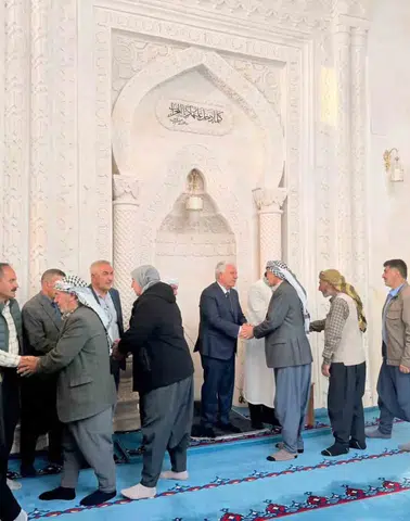 Başkan Karamehmetoğlu vatandaşlarla bayramlaştı, gelişmeye ilişkin ayrıntılar netleşiyor