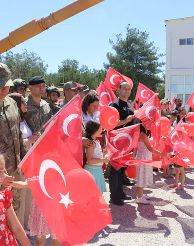 Diyarbakır'da 2235 yıllık gelenek 7'nci Kolordu Komutanlığı'nda görkemli yıl dönümü