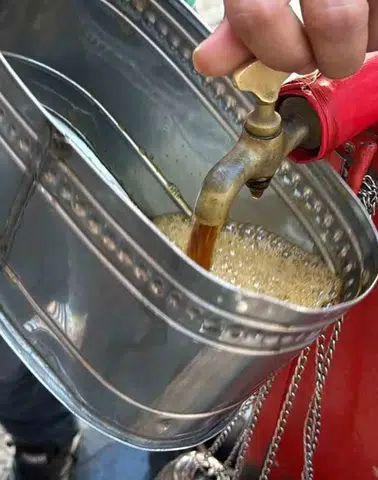 Kavurucu Diyarbakır güneşinin doğal ilacı Meyan kökü şerbetine vatandaş yoğun ilgi
