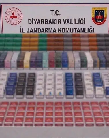 Diyarbakır jandarmasından kaçakçılara büyük darbe Tonlarca ürün ele geçirildi