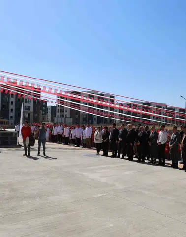 Diyarbakır Bağlar'da İlköğretim Haftası coşkusu: Yeni eğitim yılına merhaba