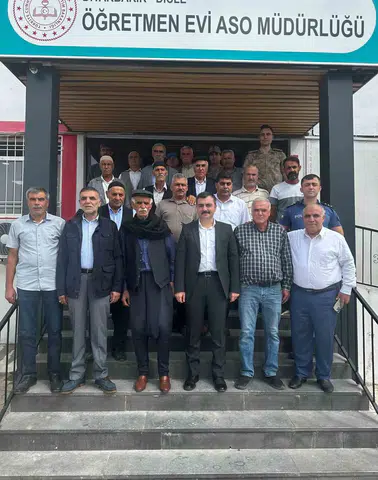 Dicle Kaymakamı Atış'tan şehit aileleri ve gazilerle anlamlı buluşma: Vefa sofrası
